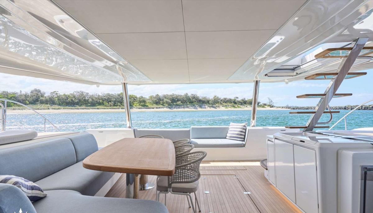 AMAREA yacht charter 5
