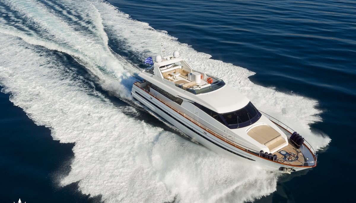 ACIONNA yacht charter 2