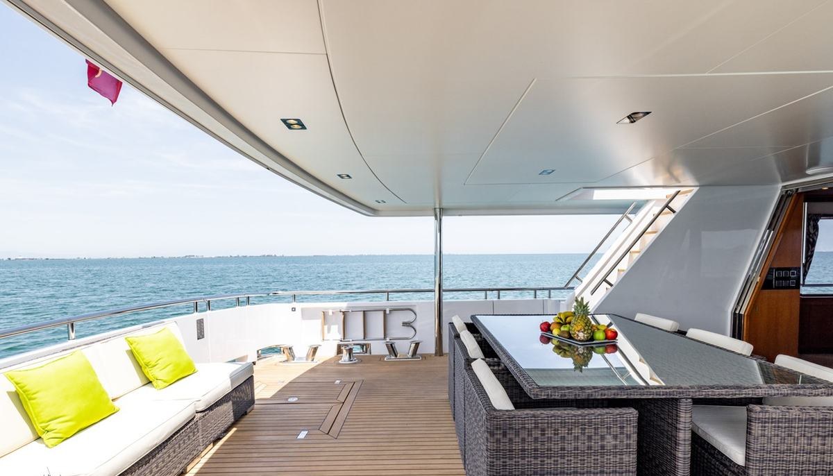 CAMENA II yacht charter 5