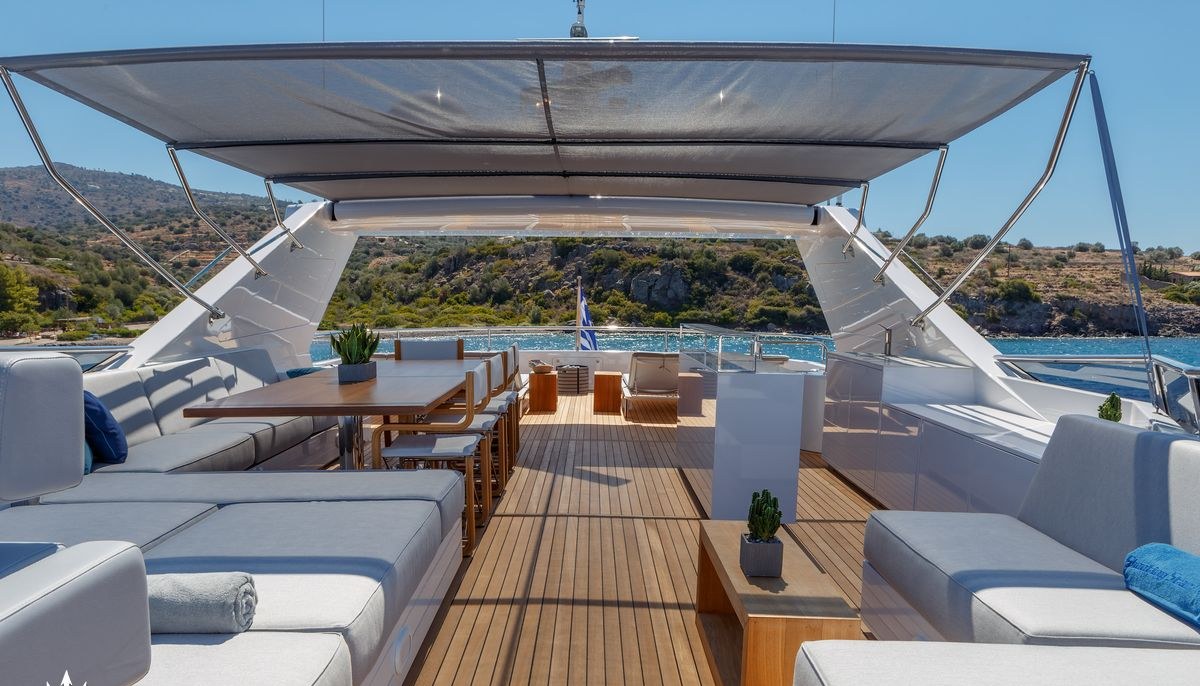 SHOOTING STAR yacht charter 3