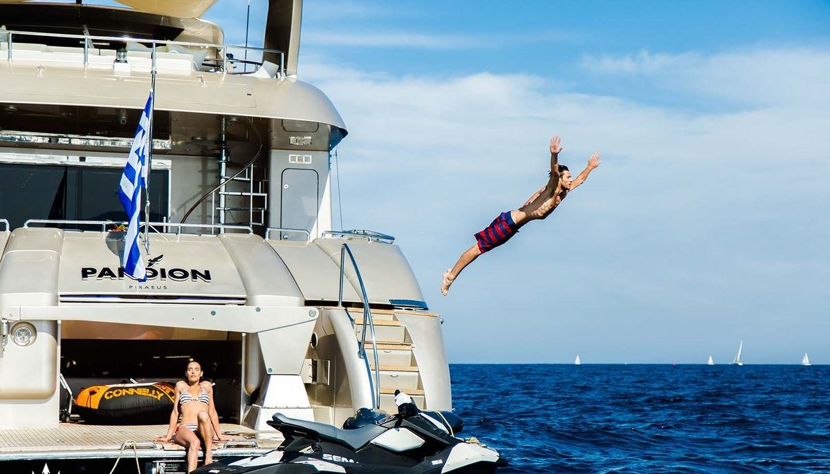 PANDION yacht charter 5