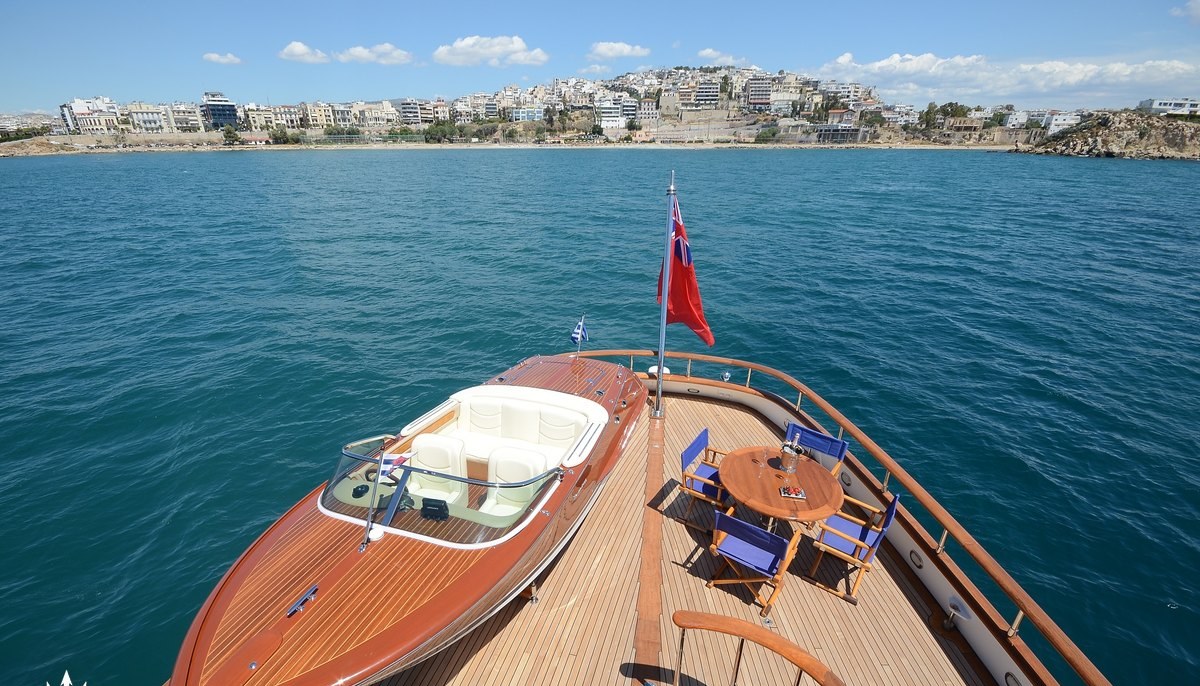 CAMELLIA I yacht charter 4