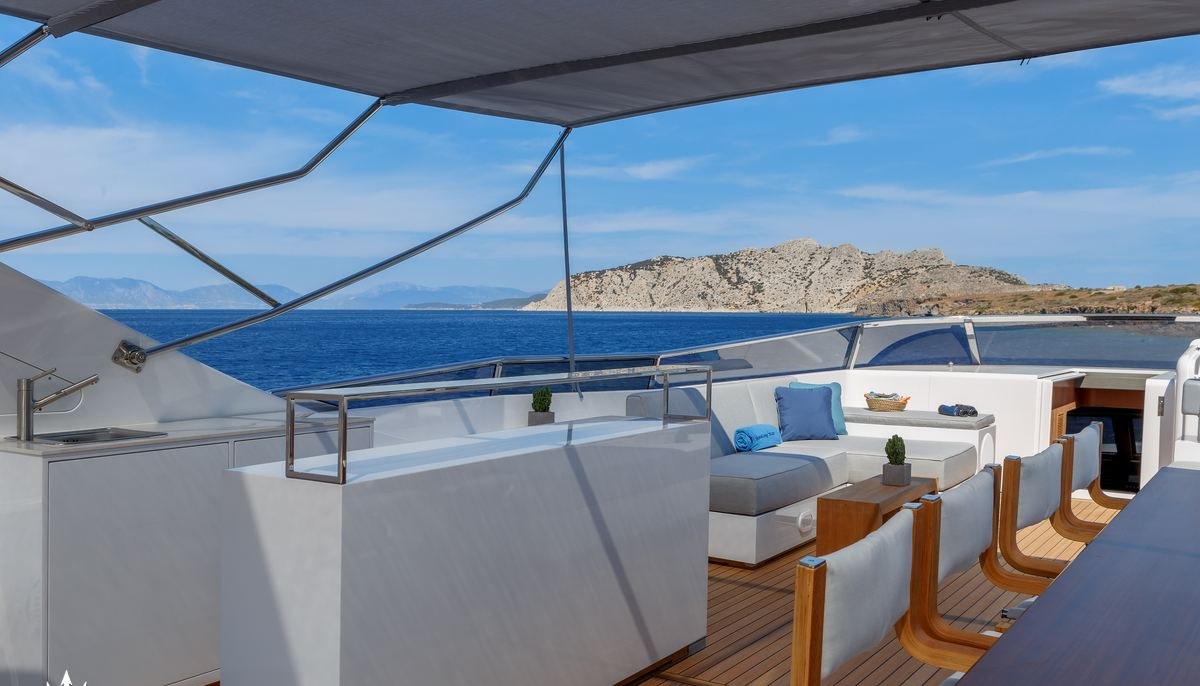 SHOOTING STAR yacht charter 5
