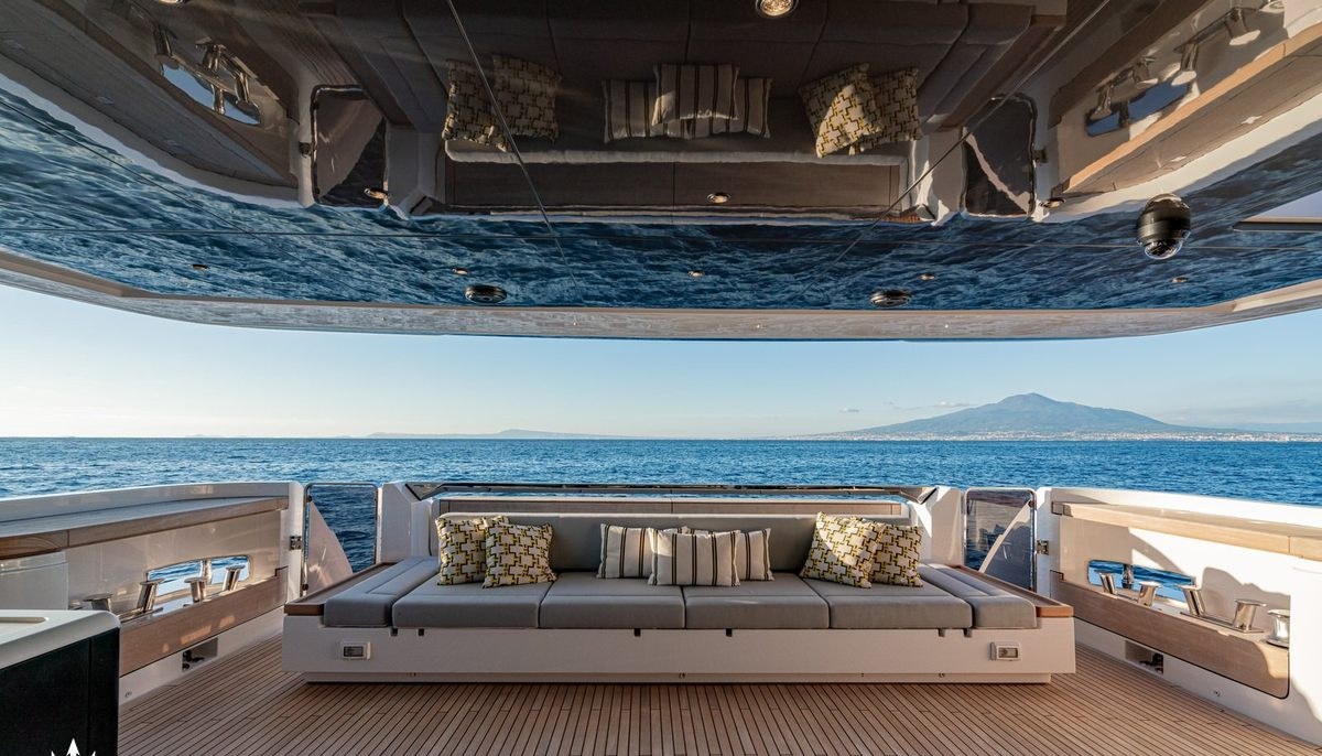 MARICAN FOREVER yacht charter 5
