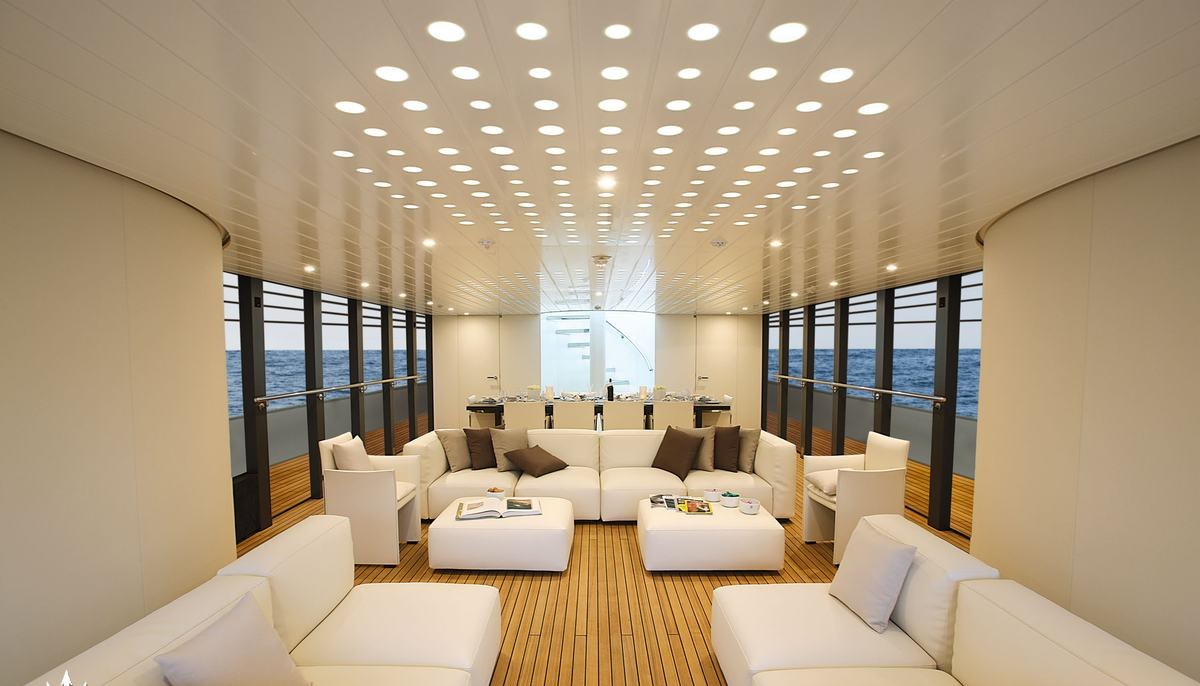 OCEAN SAPPHIRE yacht charter 5