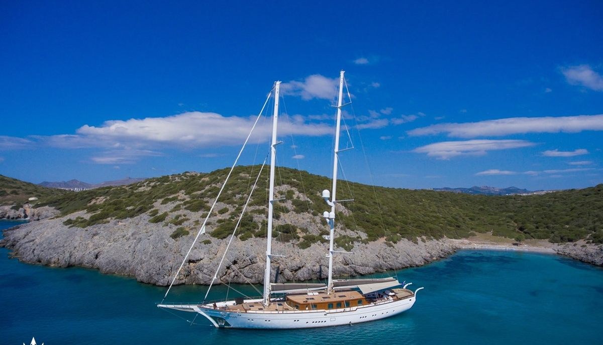 ZANZIBA yacht charter 2