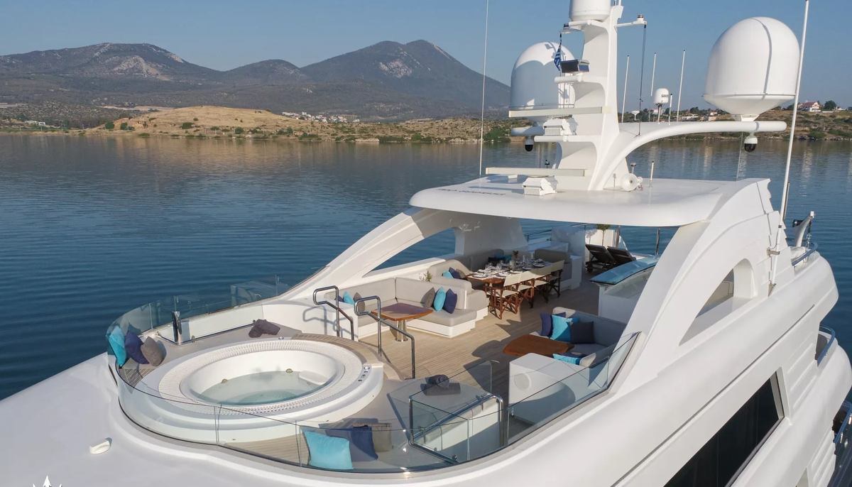 I SEA yacht charter 3
