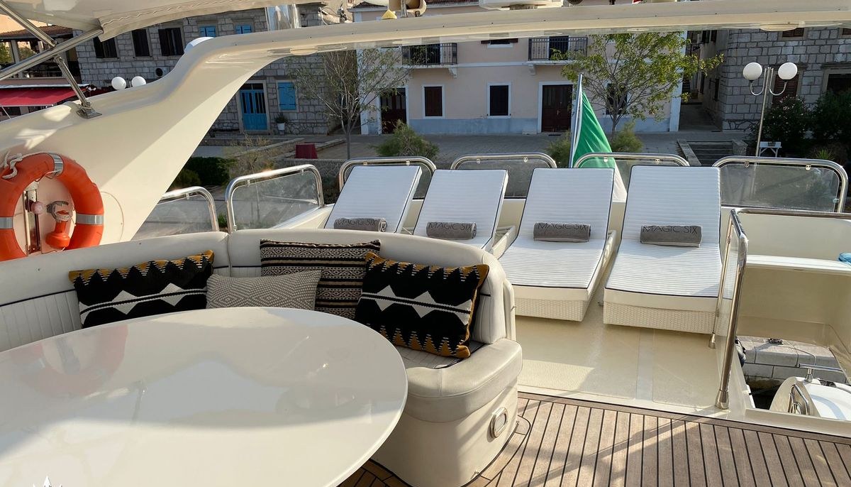 MAGIC SIX yacht charter 3