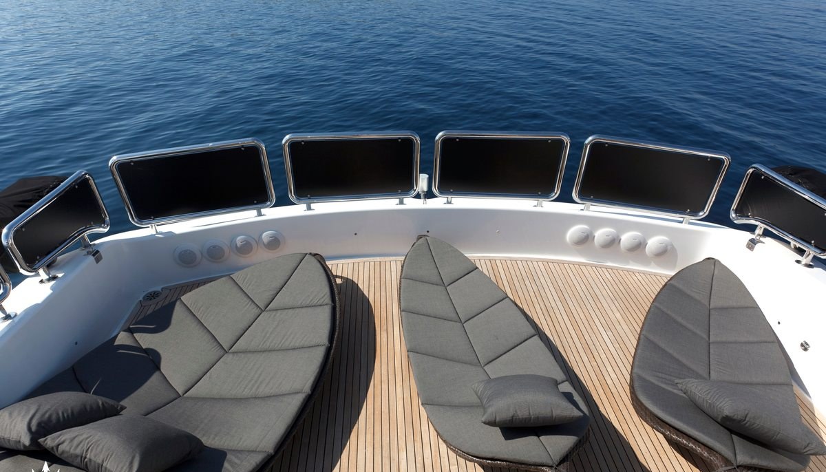 CONTE ALBERTI yacht charter 4