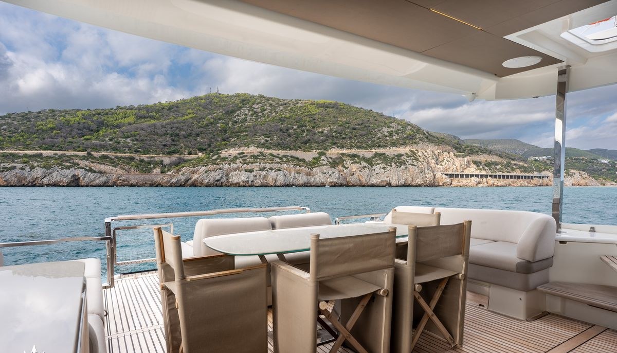 ENTHUSIAST yacht charter 5