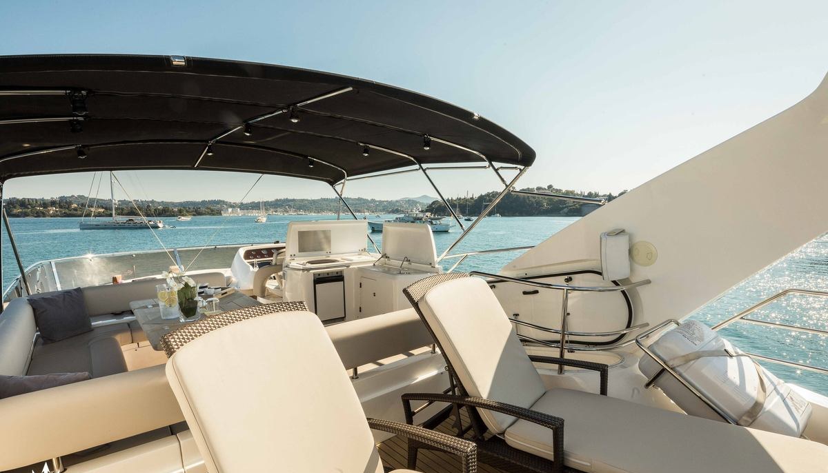 SHINE yacht charter 4