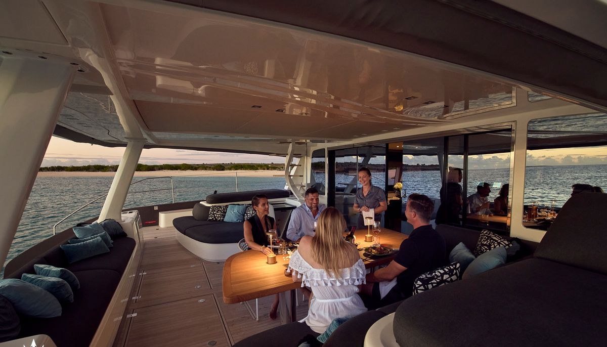 LA GATTA yacht charter 5
