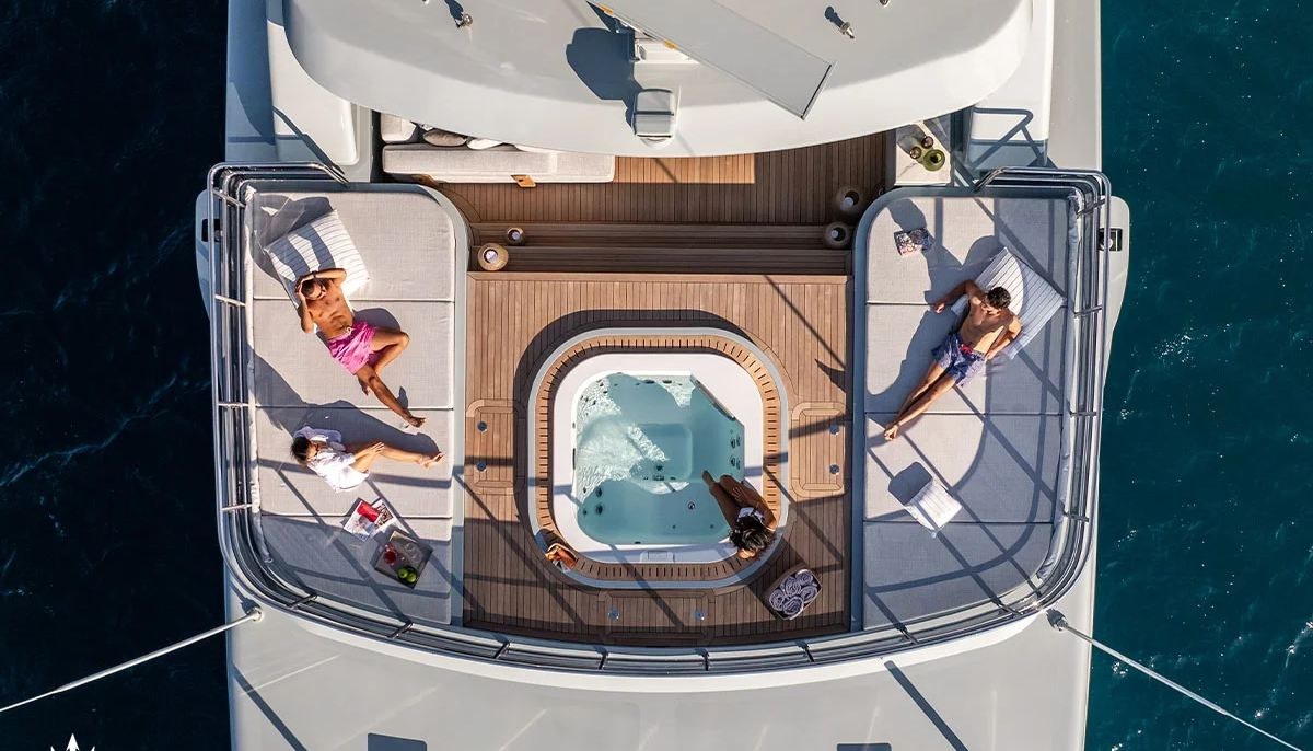 GIOIA yacht charter 3