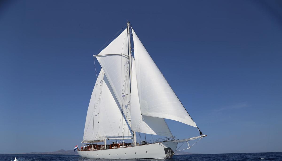 RHEA yacht charter 2