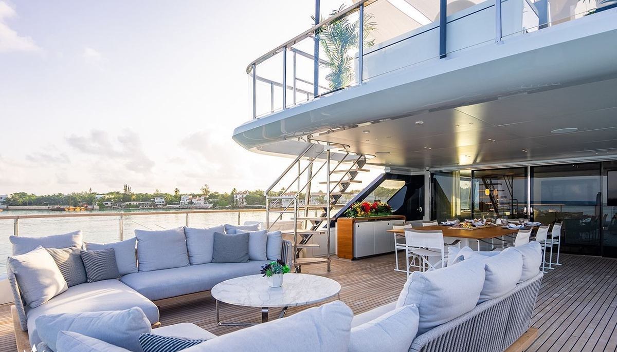 KOJU yacht charter 5