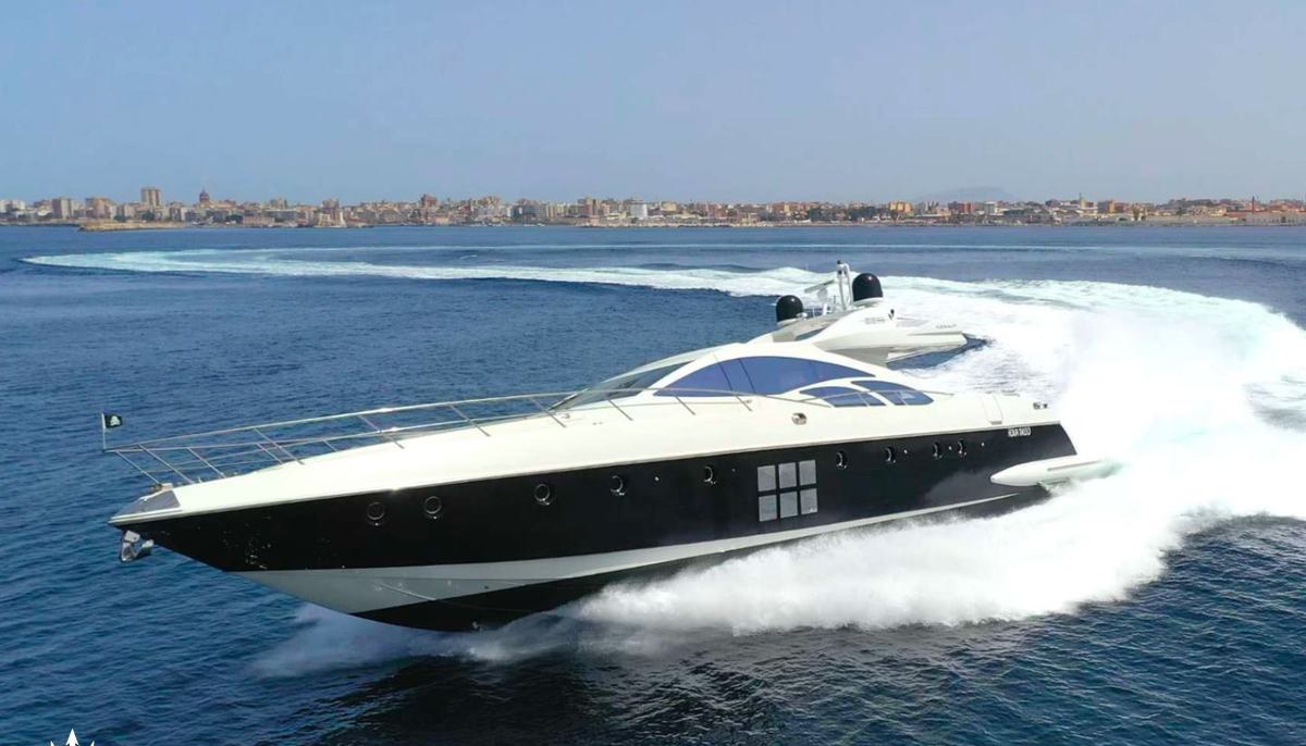 SQP SALVESE QUIEN PUEDA yacht charter 2