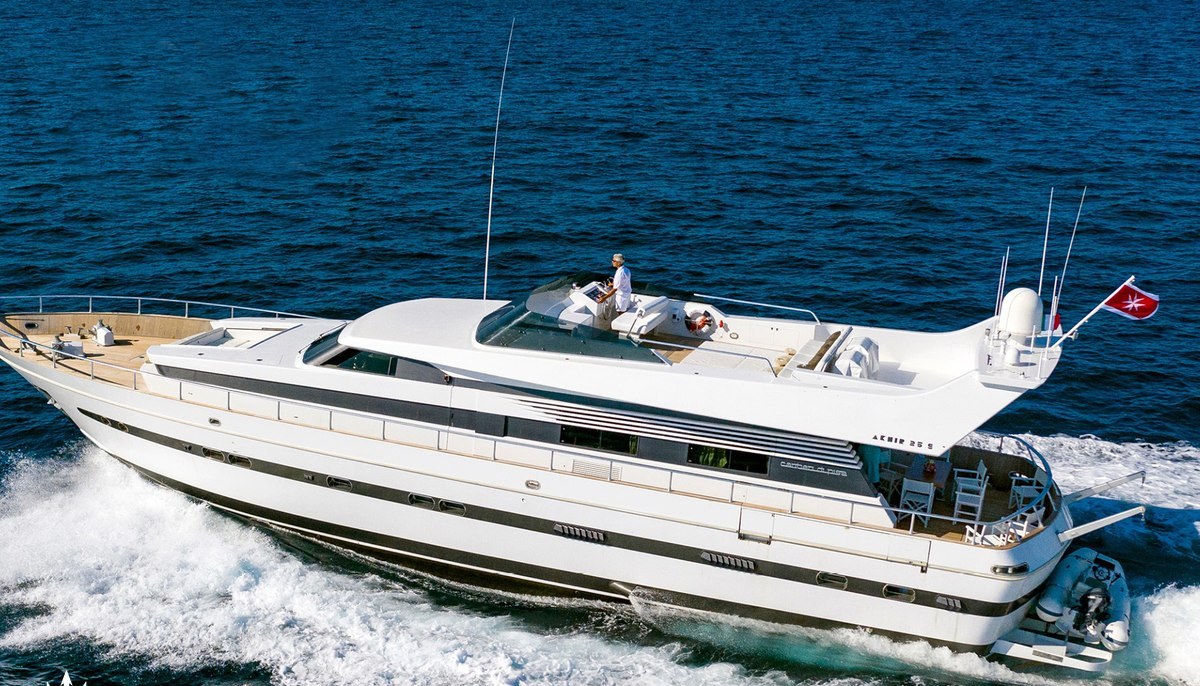 SANDI IV yacht charter 2