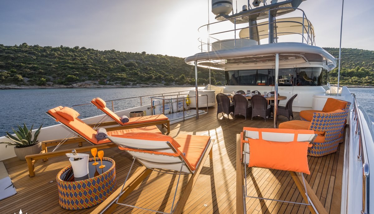 SEVENTH SENSE yacht charter 5