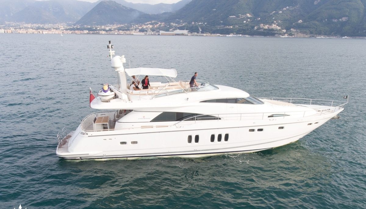 ASKIM 3 yacht charter 2