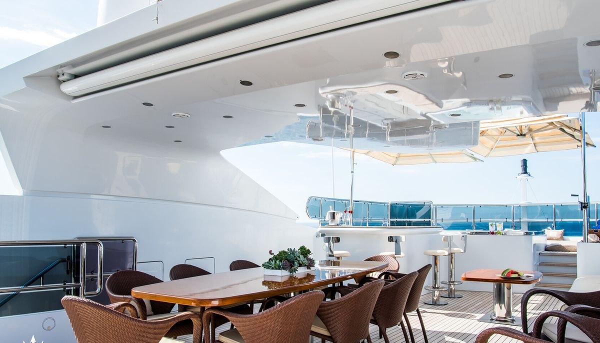 DIANE yacht charter 5