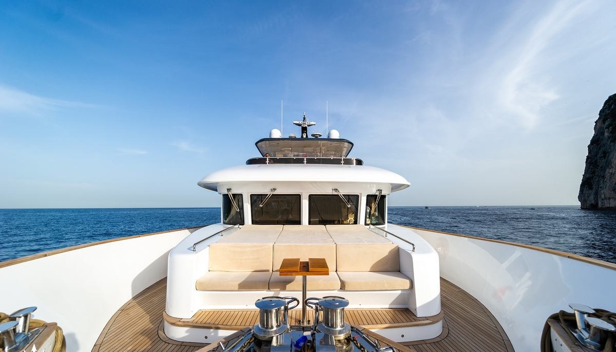 DON MICHELE yacht charter 3