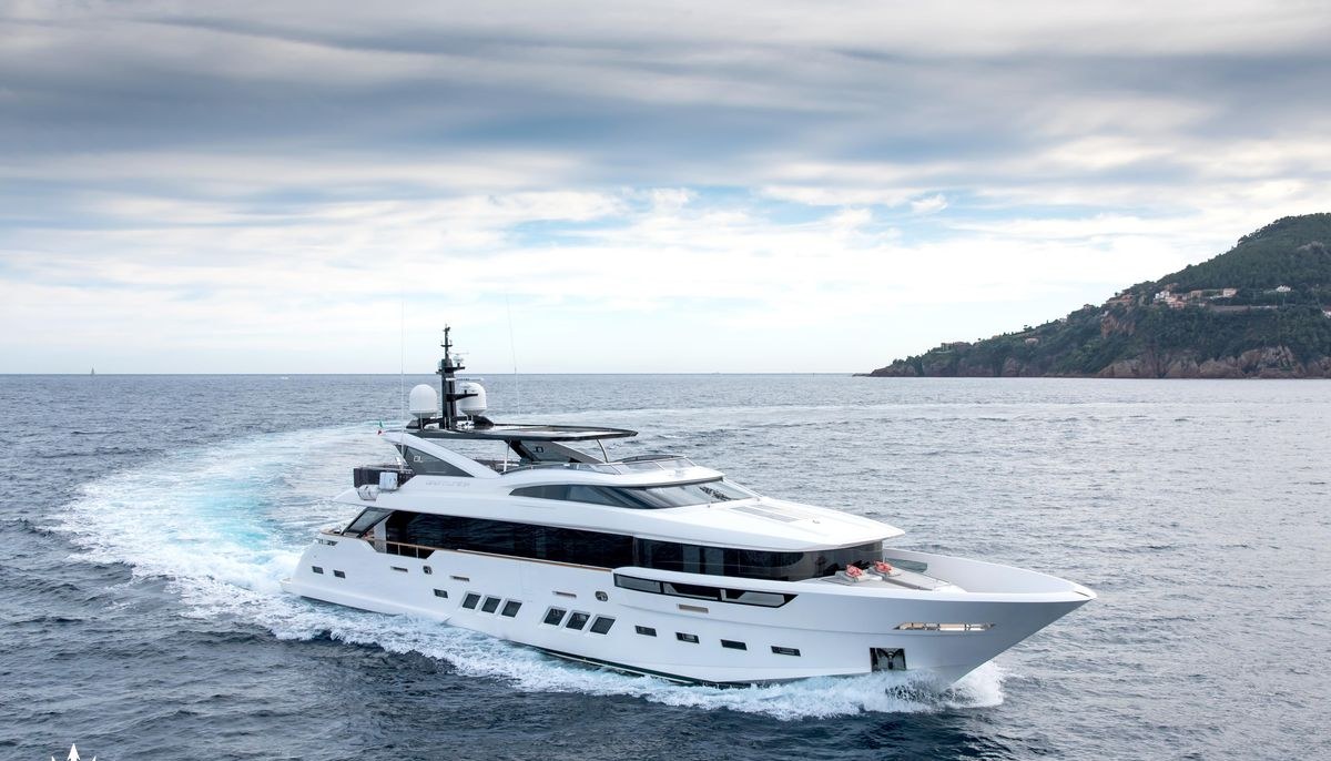 SOULMATE yacht charter 2