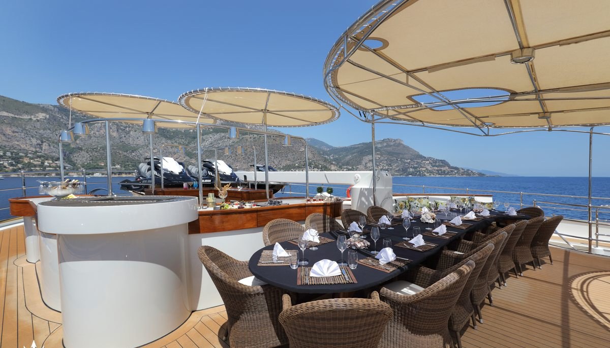 SHERAKHAN yacht charter 5