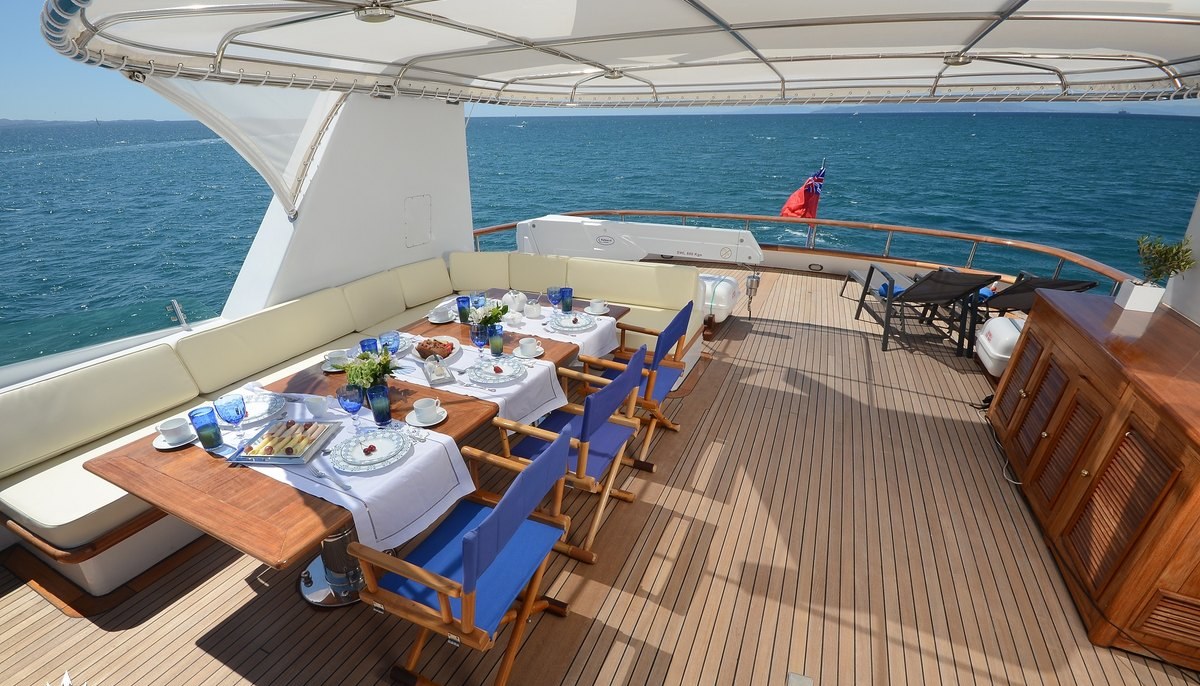 CAMELLIA I yacht charter 5