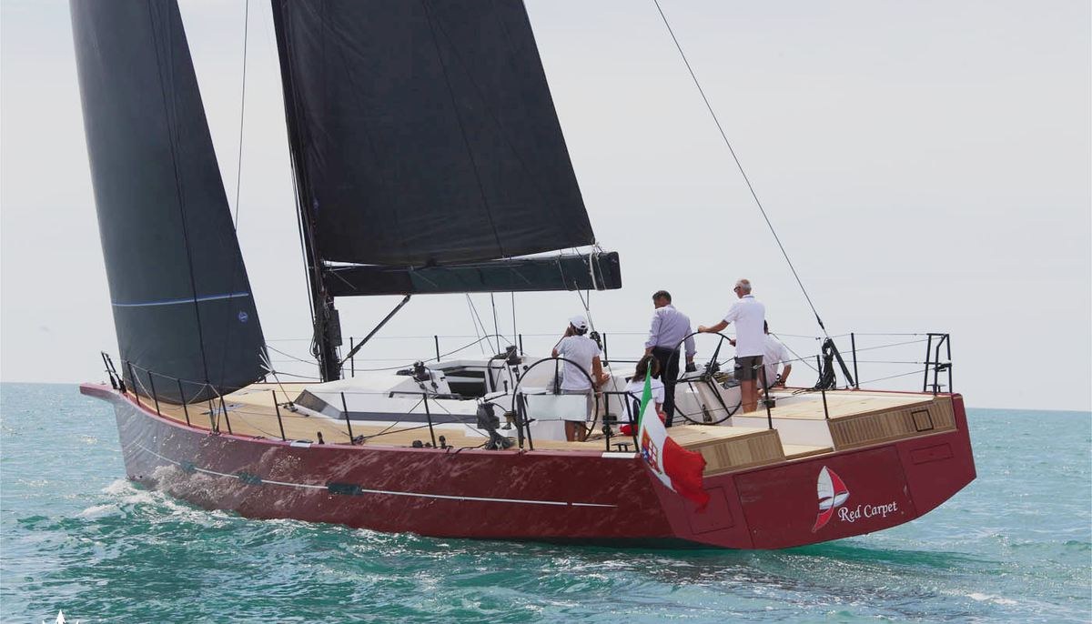 RED CARPET yacht charter 2