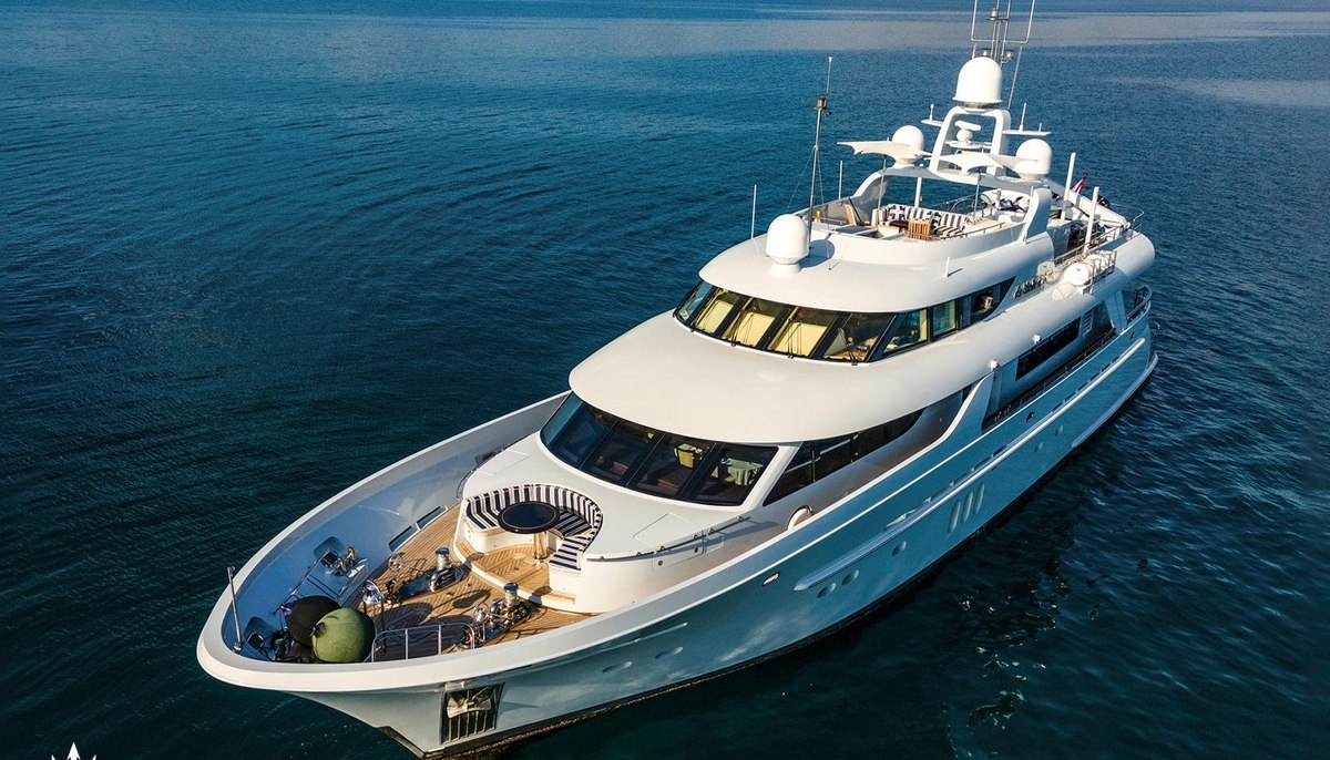 LA STELLA DEI MARI yacht charter 3