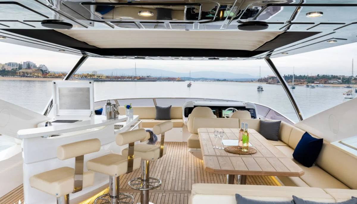 STARDUST OF MARY yacht charter 4