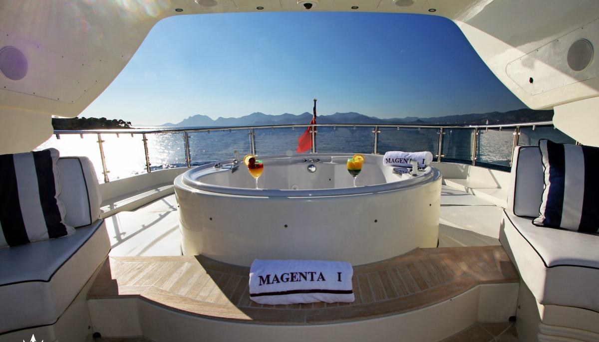 MAGENTA I yacht charter 5