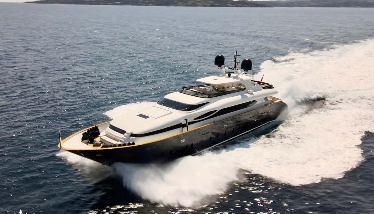 LA GIOCONDA yacht charter 3