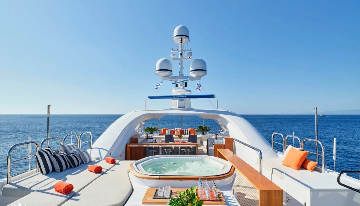 SEAHORSE yacht charter 3