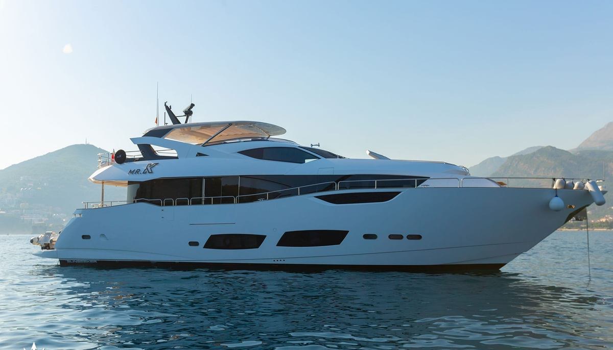 MR. K IRISTON yacht charter 2