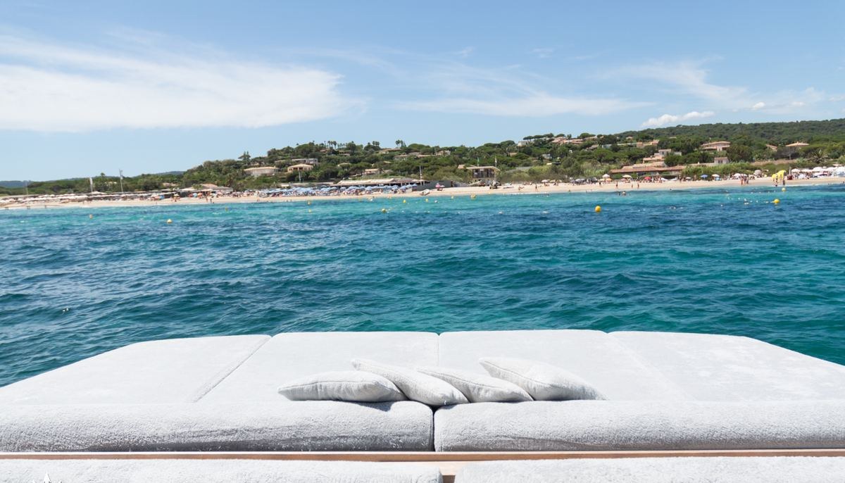 ASH yacht charter 4