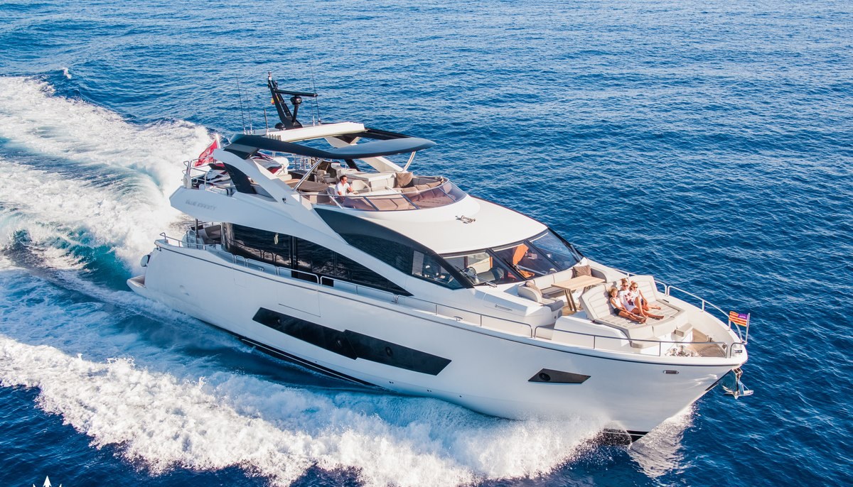 BLUE INFINITY yacht charter 2