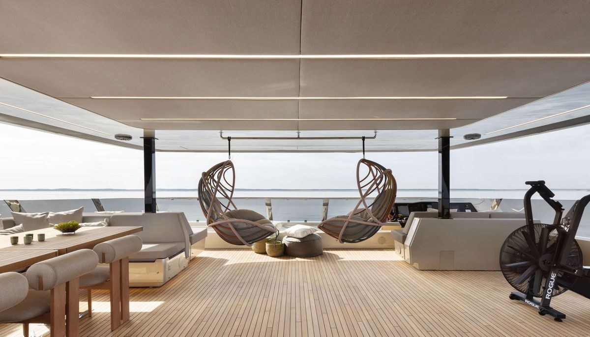 MATTEA yacht charter 5