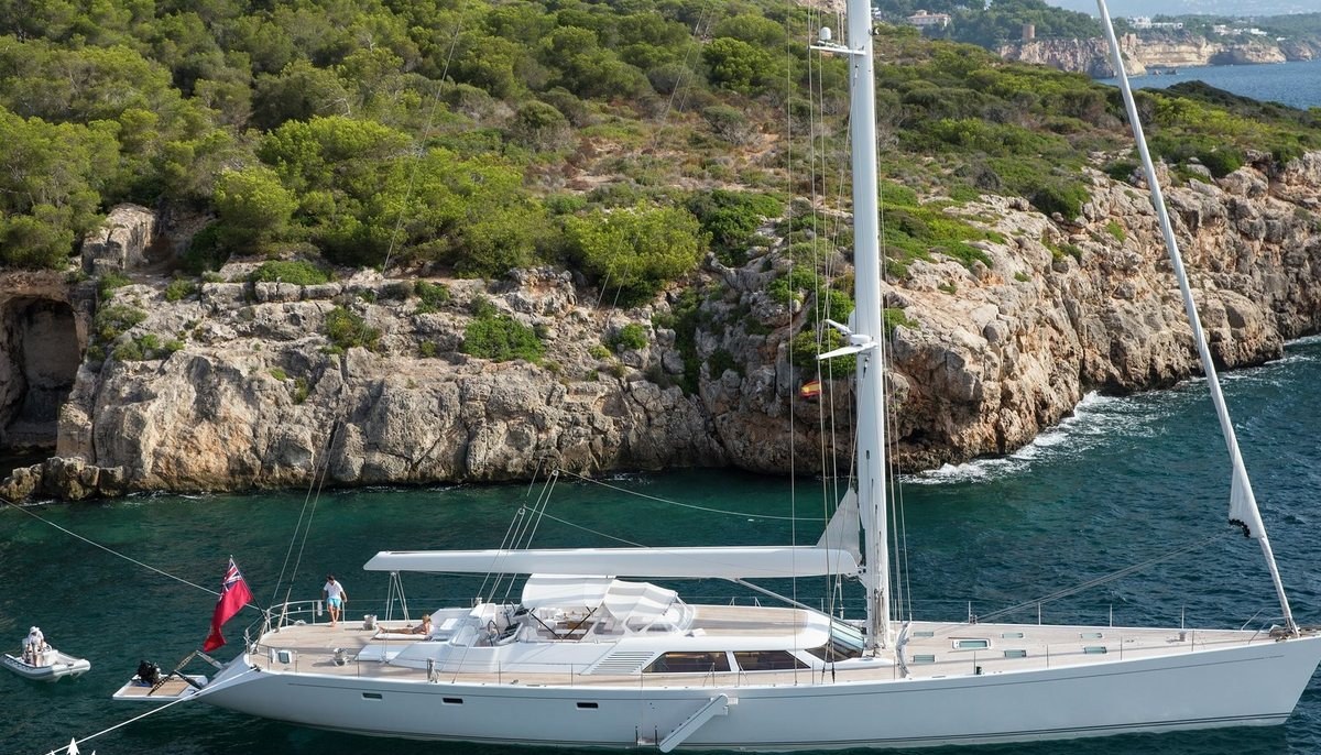 SEALEN B yacht charter 2