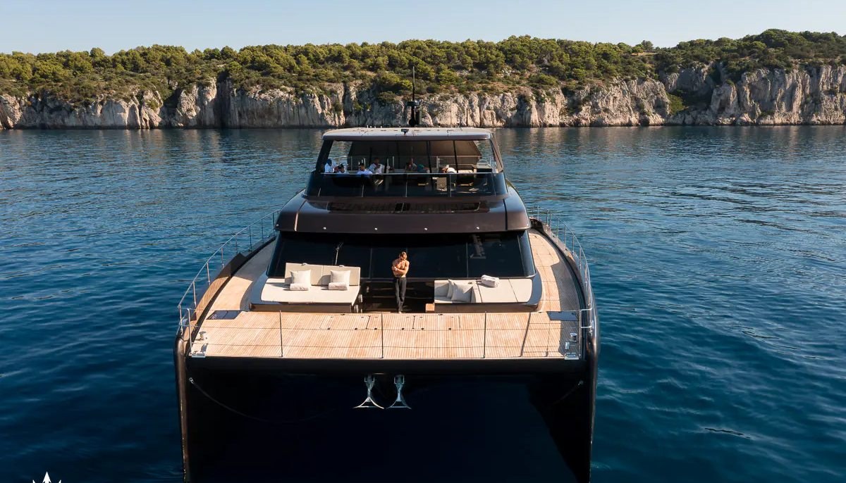 AMBER ONE yacht charter 3