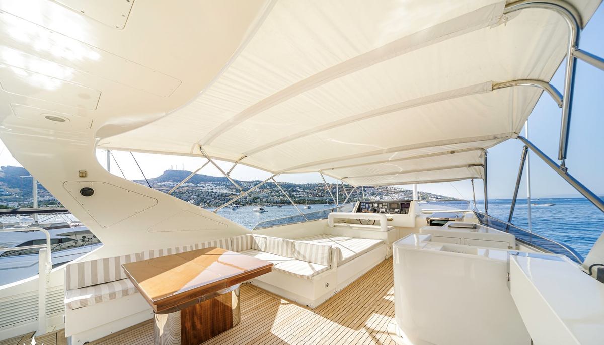 SANREF yacht charter 3