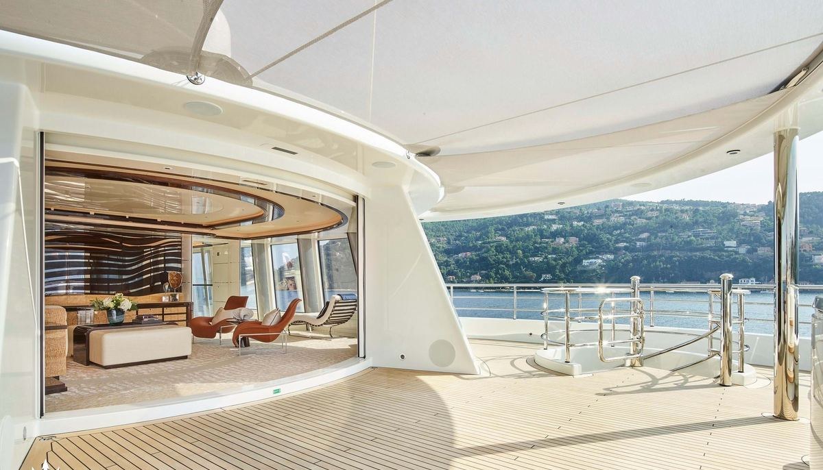 EXCELLENCE yacht charter 4