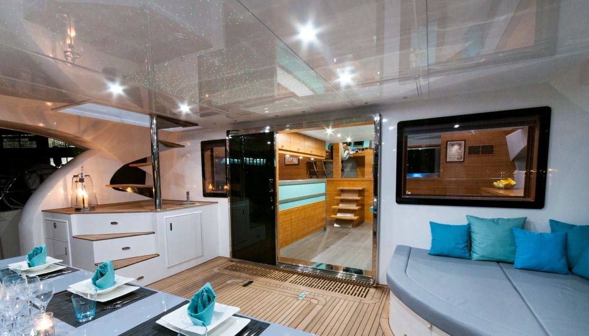 SKYLARK yacht charter 3