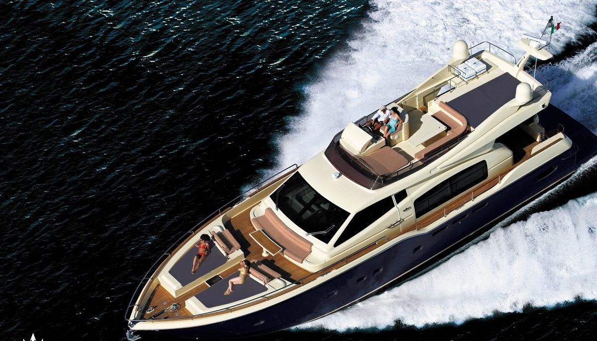 TO ESCAPE yacht charter 2