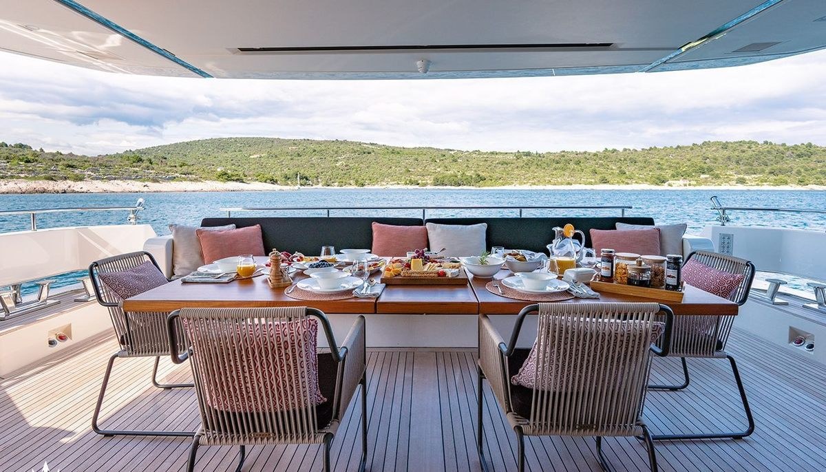 JOURNEY yacht charter 5