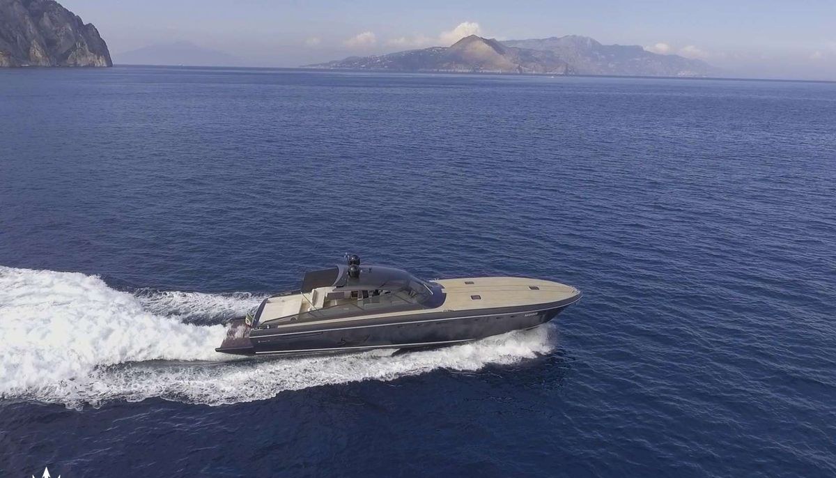 BLUE MAMBA yacht charter 2