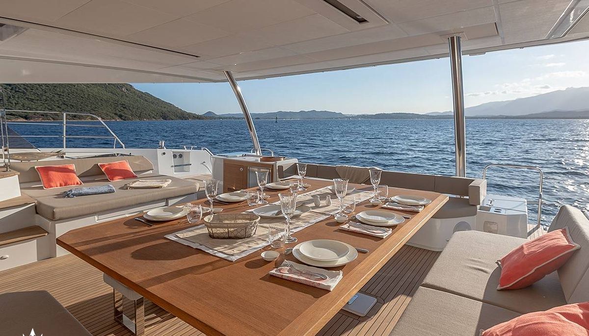 CHILOE yacht charter 5