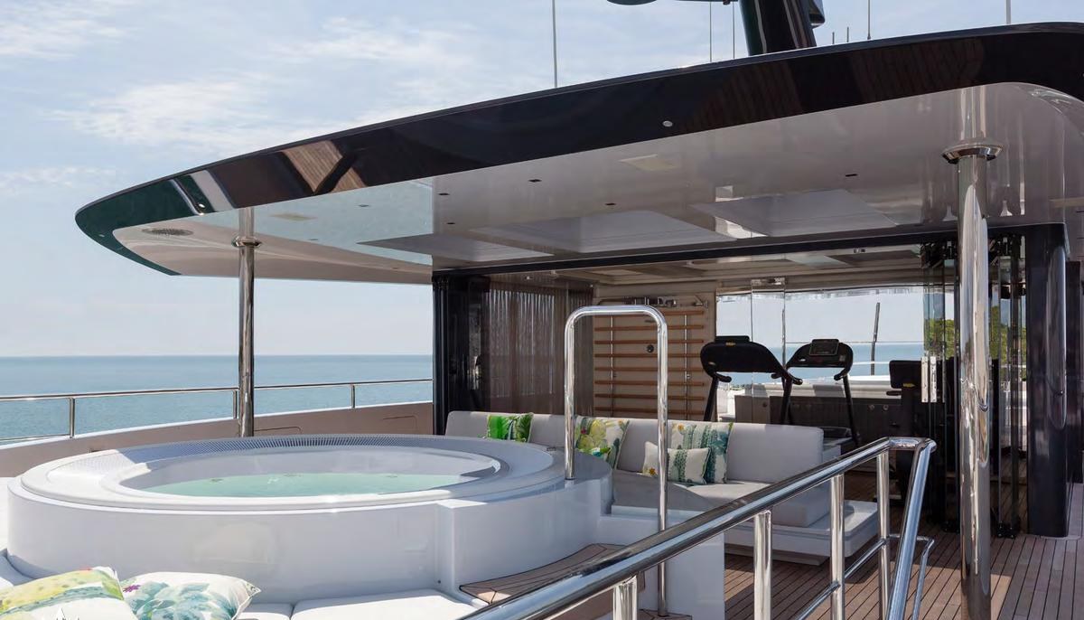 QUINTA ESSENTIA yacht charter 3