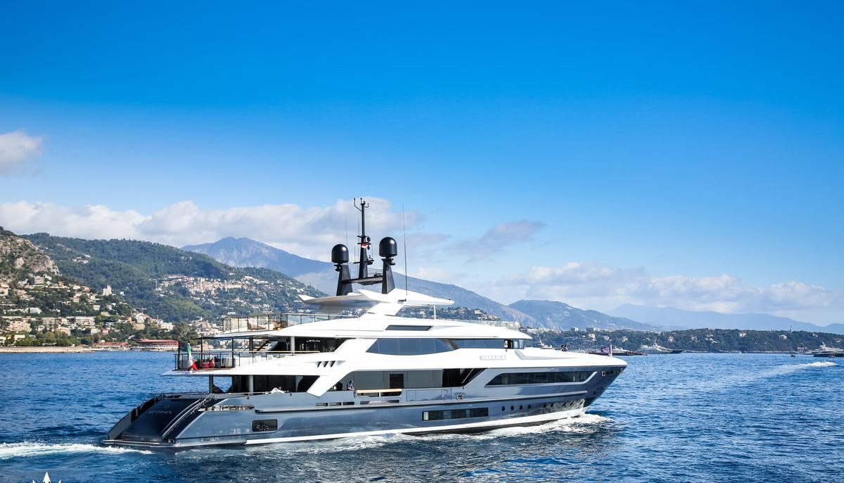 SEVERIN'S yacht charter 2