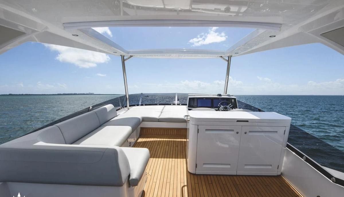 MACESAN yacht charter 4